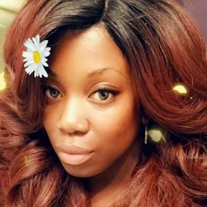 Meet your Posher, Zina